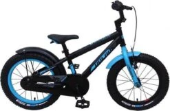 Volare Rocky Kinderfiets - 16 Inch - Zwart Blauw - 95% Afgemonteerd - Prime Collection 33 Volare Rocky Kinderfiets - 16 Inch - Zwart Blauw - 95% Afgemonteerd - Prime Collection -Professionele Winkel Voor Fietsuitrusting 1200x788 2