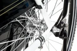 Amigo Eclypse Transportfiets 28 Inch - Omafiets Met Voordrager - Wit -Professionele Winkel Voor Fietsuitrusting 1200x798 3