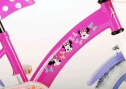 Volare Disney Minnie Cutest Ever! - Kinderfiets - Meisjes - 14 Inch - Roze -Professionele Winkel Voor Fietsuitrusting 1200x850