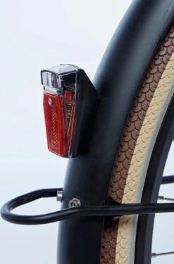 Cortina U4 - Stadsfiets - D50 - Jet Black Matt - R3 -Professionele Winkel Voor Fietsuitrusting 790x1200 2