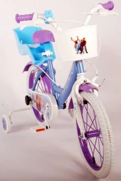 Disney Frozen 2 Kinderfiets - Meisjes - 16 Inch - Blauw - Twee Handremmen -Professionele Winkel Voor Fietsuitrusting 799x1200